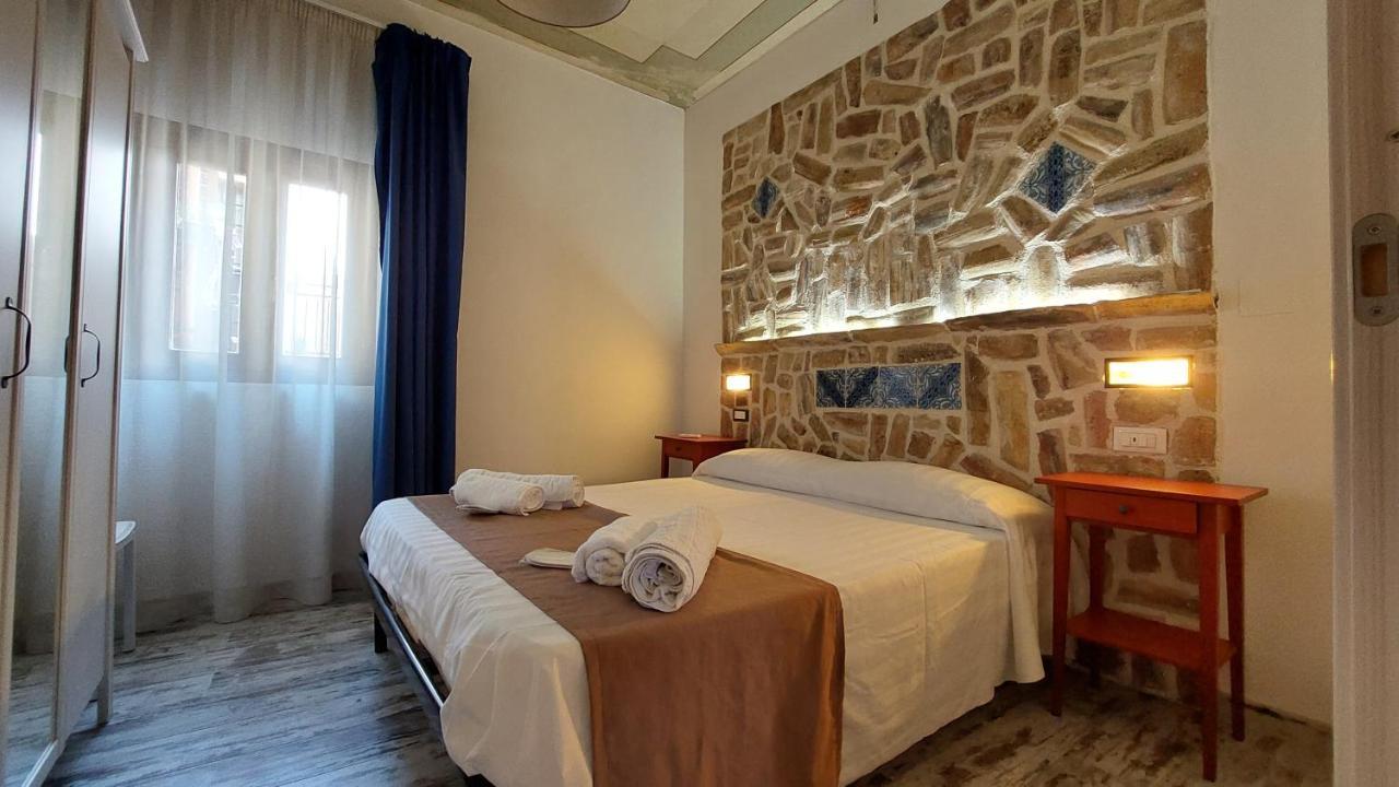 Emporium Bed and Breakfast Castellammare del Golfo Buitenkant foto