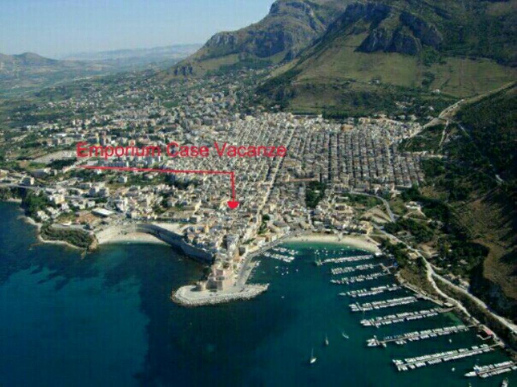 Emporium Bed and Breakfast Castellammare del Golfo Buitenkant foto