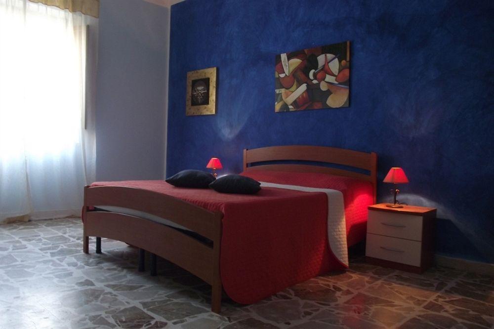 Emporium Bed and Breakfast Castellammare del Golfo Buitenkant foto