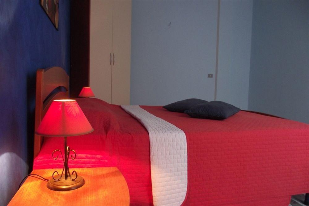 Emporium Bed and Breakfast Castellammare del Golfo Buitenkant foto