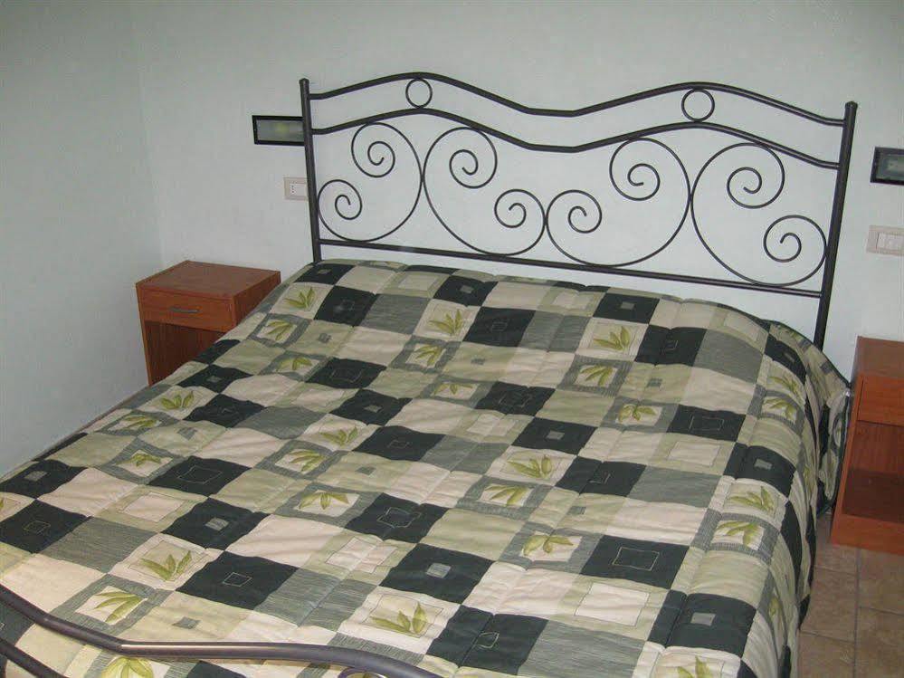 Emporium Bed and Breakfast Castellammare del Golfo Buitenkant foto