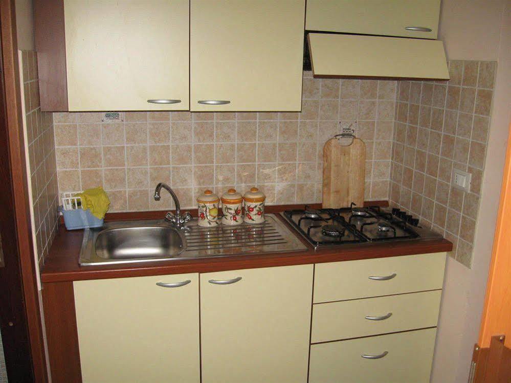 Emporium Bed and Breakfast Castellammare del Golfo Buitenkant foto