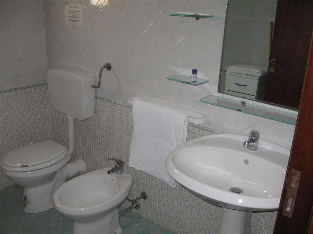 Emporium Bed and Breakfast Castellammare del Golfo Buitenkant foto